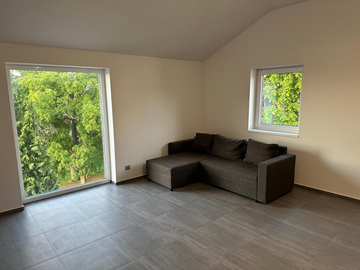 Apartman Byt 75M2 Klid Priroda Pro Rodinu Praga Zewnętrze zdjęcie