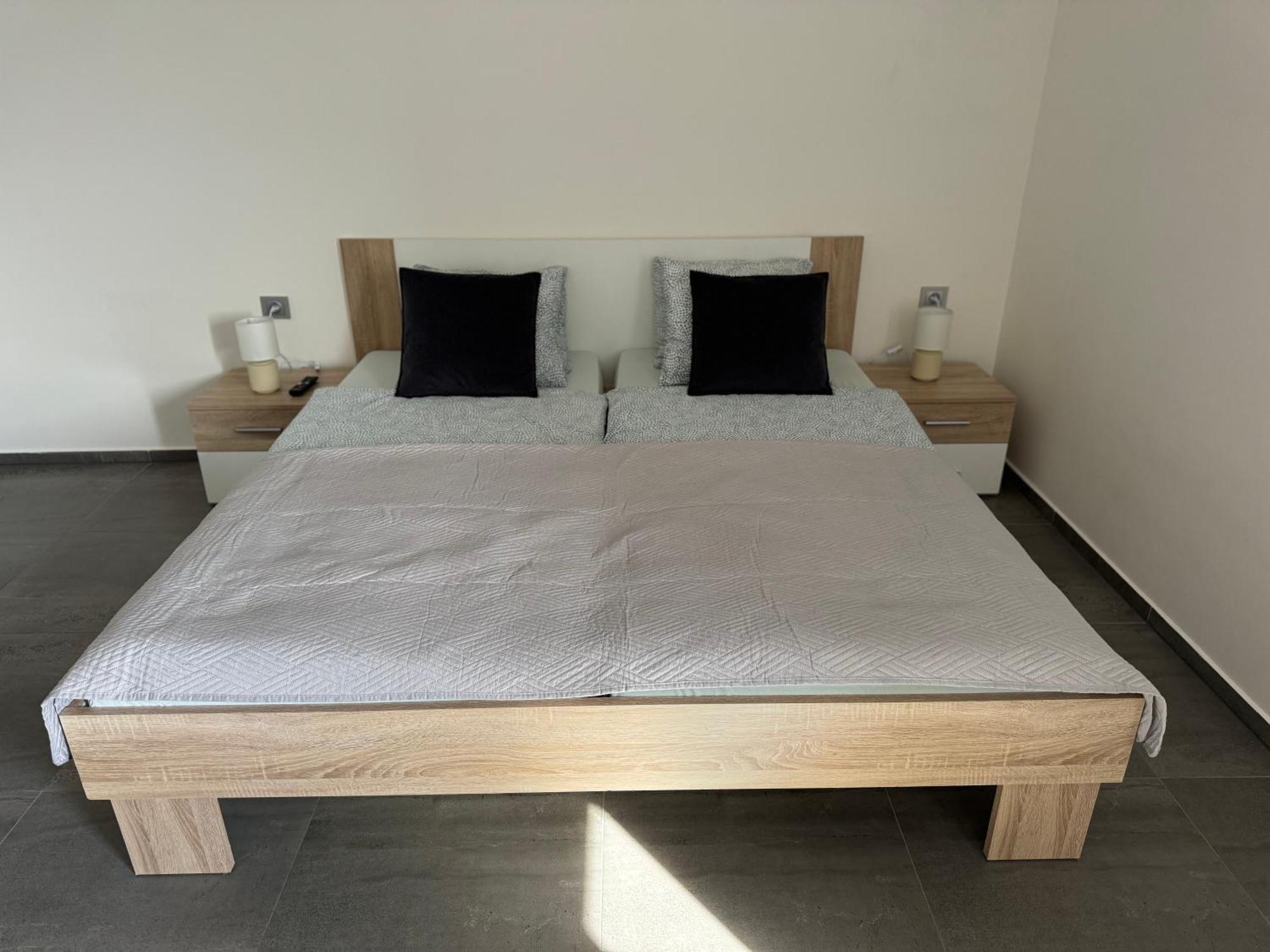 Apartman Byt 75M2 Klid Priroda Pro Rodinu Praga Zewnętrze zdjęcie